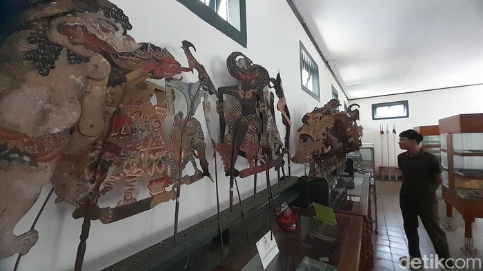 Wayang kulit di Museum Prabu Geusan Ulun, Sumedang.