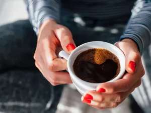 Benarkah Minum Kopi Tiap Hari Bisa Bikin Panjang Umur? Begini Kata Studi
