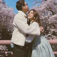 Penyanyi Brisia Jodie kini menjalin hubungan asmara dengan Anthonio Marchelin Hardianto. Jodie pun kerap memperlihatkan kedekatan dan momen keromantisannya bersama sang pacar di media sosial. Foto: Dok. Instagram @brisiajodie96