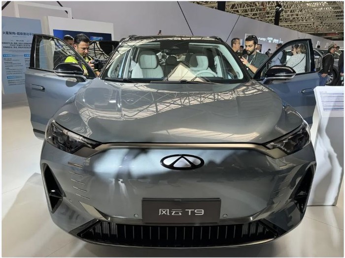 Chery Fengyun T9