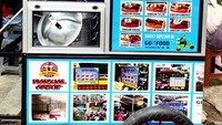 Di stasiun Sudirman, kamu bisa jajan dimsum di gerai Dimsum Arsyif. Seporsinya dibanderol sekitar Rp 13.000 dengan isian 4 buah. Foto: Google Review