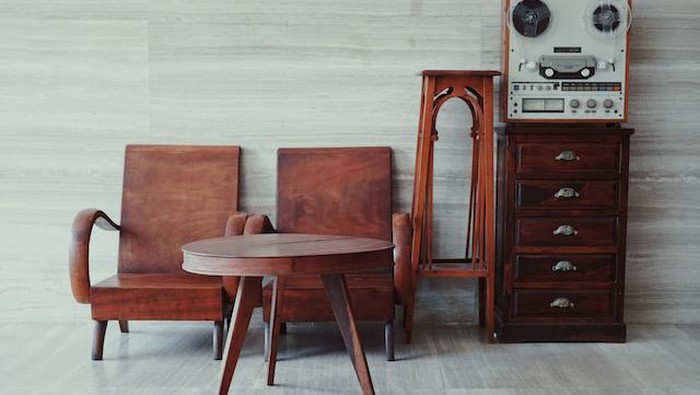 Furniture Kayu Retro.