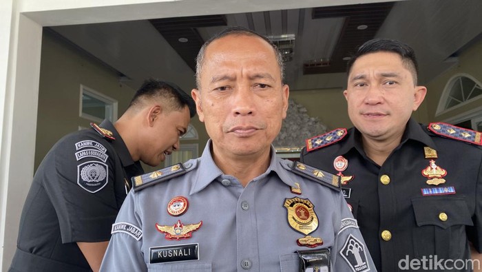 Kepala Divisi Pemasyarakat Kanwil Kumham Jabar Kusnali saat menghadiri acara serah terima jabatan Kepala Lapas Kelas IIB Sukabumi.