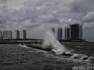 Upaya Heru Budi Atasi Banjir Rob di Wilayah Pesisir Jakarta