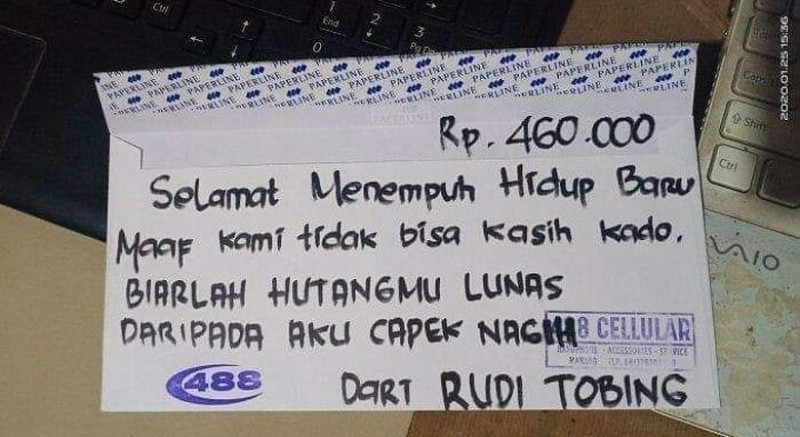Konon, menagih hutang adalah tugas paling berat di muka bumi. Tetap semangat dan perkuat batin buat kamu yang sedang nagih hutang!