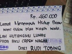 Meme Sulitnya Nagih Utang, Drama Banget Deh!