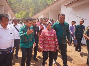 36 KK Miskin di Klungkung Dapat Rumah, Mensos Risma: Jangan Manja