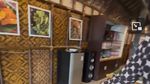 Mulan Jameela Makan di Restoran Sunda, Dinyinyiri Gegara Pakai Sarung Tangan