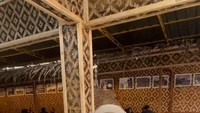 Video makan-makannya ini ditutup dengan dirinya yang minum teh hangat, di dalam cangkir blirik yang jadul. Foto: Instagram @mulanjameela1