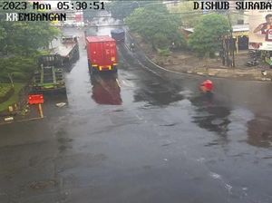 Adem! Sejumlah Wilayah di Surabaya Sempat Diguyur Hujan Pagi Tadi