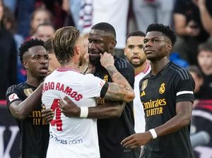 Ini yang Sergio Ramos Ucapkan Saat Cubit Pipi Ruediger