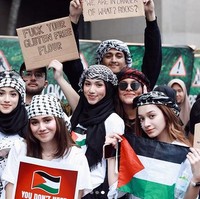 “Vibes nya udaa kaya bella hadid,” komentar netizen. SYIFA HADID 😍” tulis netizen lainnya. Foto: dok. Instagram/@syifahadju