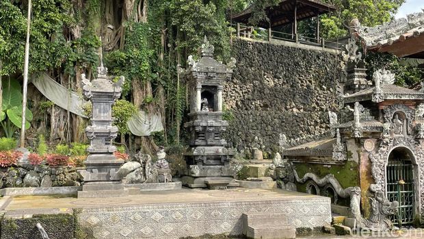 Taman wisata Tirta Gangga di Karangasem, Bali