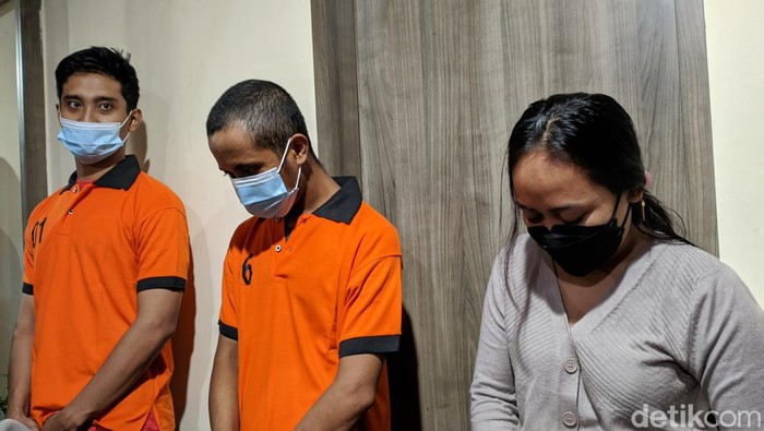 Tiga orang ditangkap terkait kasus pengedaran narkoba di Mataram, NTB.