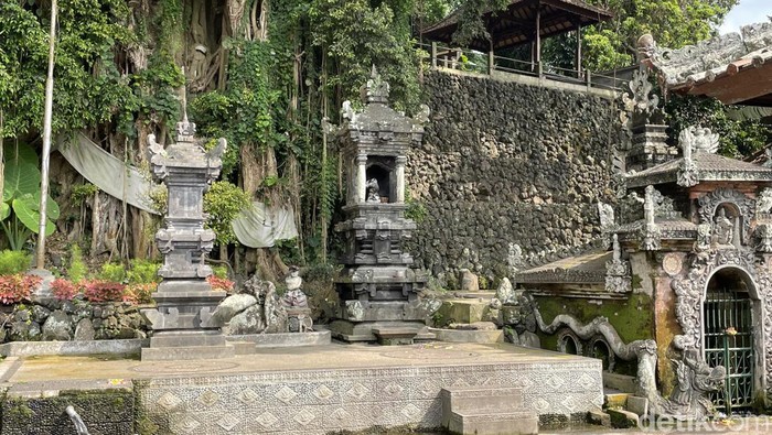 Tirta Gangga di Karangasem, Bali