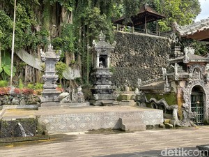 Bukan Air Biasa, Konon Tirta Gangga Memiliki Aliran Air dari Sungai Gangga
