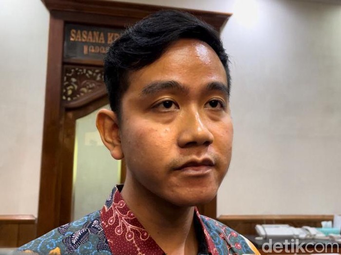 Wali Kota Solo, Gibran Rakabuming Raka, di Balai Kota Solo, Senin (23/10/2023).