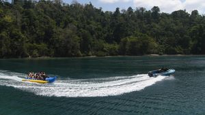 Wisata Andalan Pekerja Tambang Nikel di Morowali