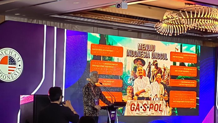 Capres Ganjar Pranowo di acara US-Indonesia Investment Summit ke 11 di Mandarin Oriental, Jakarta, Selasa (24/10/2023).