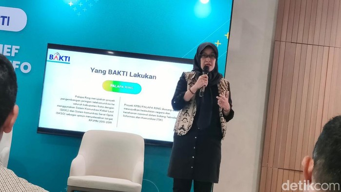 Dirut Bakti Kominfo Fadhilah Mathar