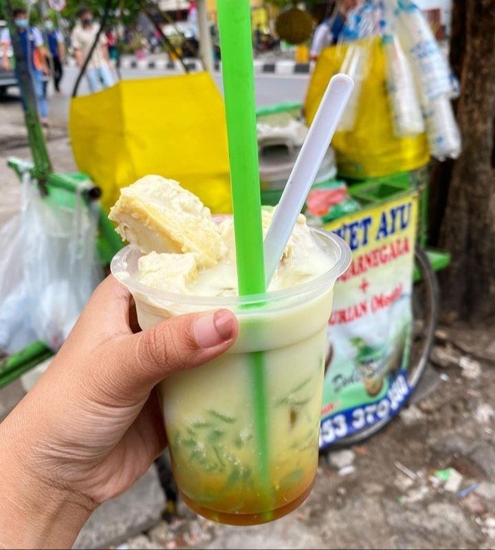 Es dawet durian pak Dedi.
