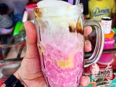 Es dawet kudus cak minto.