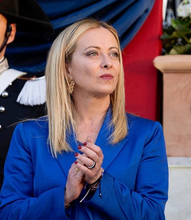 Tak lama setelah itu sang Perdana Menteri memutuskan hubungannya dengan Andrea. Foto: dok. Instagram/@giorgiameloni