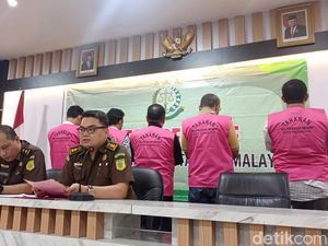 Lima Terdakwa Korupsi Proyek Jalan Sule Tasik Dituntut 4-5 Tahun Bui