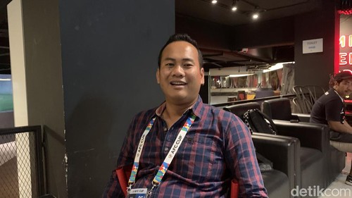 Ketua Panitia Pelaksana (Panpel) Stadion Kapten I Wayan Dipta, Ketut Suantika.