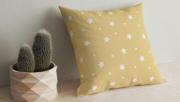 Kintakun Sarung Bantal Sofa Motif