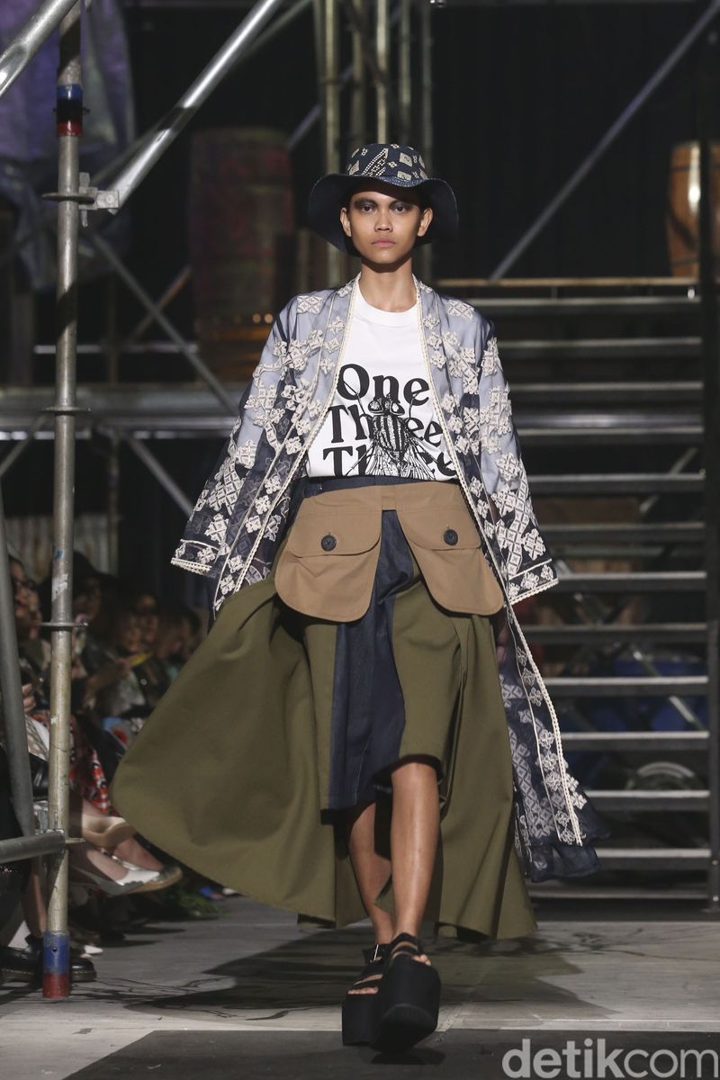 Koleksi Terbaru Studio 133 Biyan Spring 2024 Koleksi Terbaru Studio 133 Biyan Spring 2024