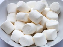 Malaysia Bakal Tarik Makanan Mengandung Babi yang Diimpor dari Indonesia