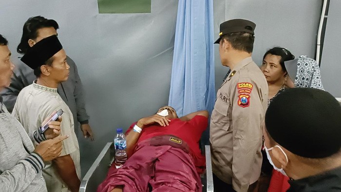 Korban pembegalan saat mendapat perawatan di RS