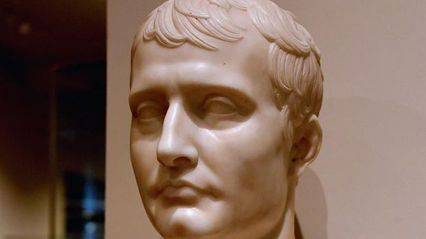 marmer statario untuk patung Napoleon I.