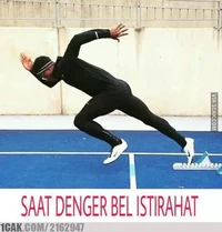 Olahraga bisa membuat tubuhmu jadi lebih sehat dan kuat. Ayo olahraga, walaupun rasanya pengin rebahan mulu.