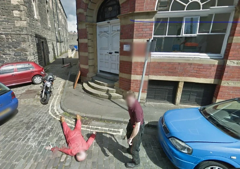 Momen Aneh Google Street View