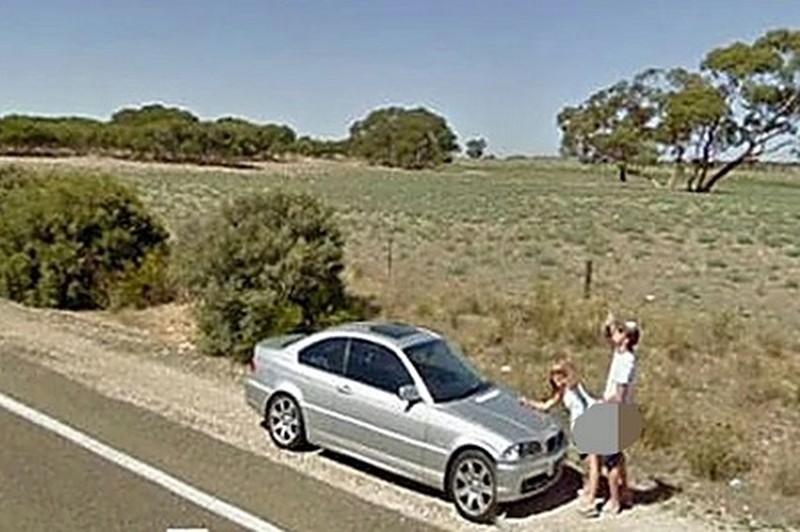 Momen Aneh Google Street View