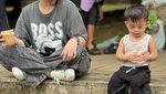 Ini Momen Nathalie Holscher Saat Ngopi dan Masak di Rumah