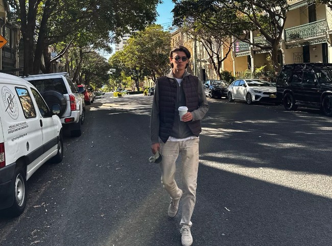 Nikolai merupakan putra sulung dari Pangeran Joachim dan mantan istrinya, Alexandra Manley. Foto: Instagram @nikolaitildanmark