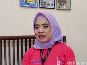 Kisah Perjuangan Nunung Bertahun-tahun Melawan Kanker Payudara