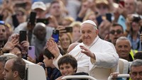 Seperti dilansir AFP, Senin (23/10), seruan itu disampaikan Paus Fransiskus setelah menyampaikan doa Angelus di Alun-Alun Saint Peter, Vatikan, pada Minggu (22/10) waktu setempat.