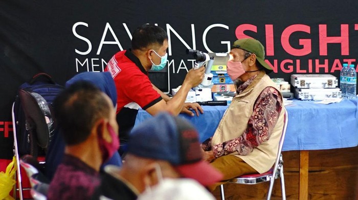 Pemeriksaan mata di Banyuwangi