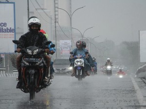 Cuaca Hari Ini di Makassar Rabu 17 Januari: Sore-Malam Biringkanaya Potensi Hujan