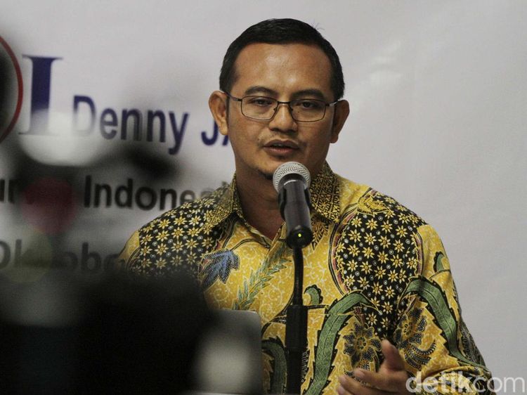 Prabowo-Gibran Unggul di Survei LSI Denny JA
