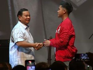 AHY Tak Terlihat di Deklarasi PSI Dukung Prabowo-Gibran, Ibas Mewakili