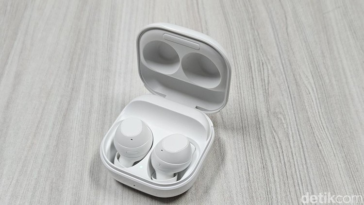 Samsung Galaxy Buds FE