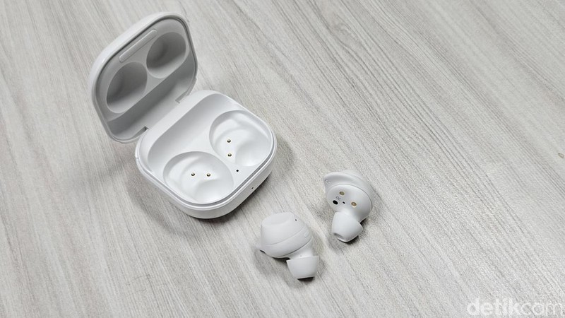 Samsung Galaxy Buds FE