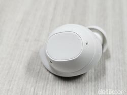 Unboxing Samsung Galaxy Buds FE, TWS Rp 1 Jutaan Punya Peredam Bising