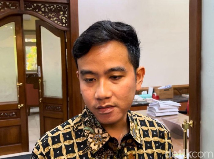 Wali Kota Solo, Gibran Rakabuming Raka, di Balai Kota Solo, Selasa (24/10/2023).