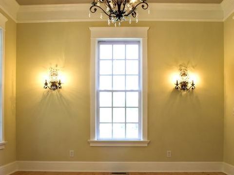 Wall moulding